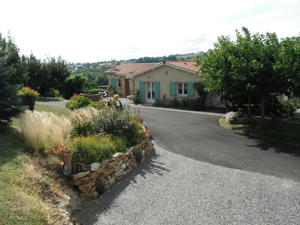 La Bergerie Acomodação com café da manhã Pollionnay Exterior foto